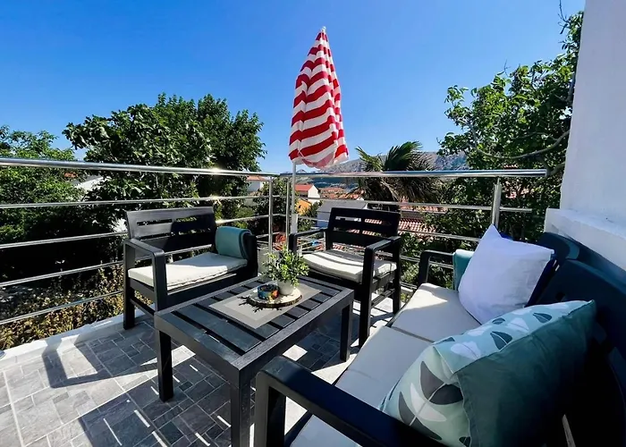 Apartman With Parking Space Baska, Krk - 21613 *
